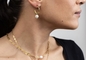 Sehari-hari Memakai Pearl Hoop Earrings 25mm Stainless Steel Drop Earrings